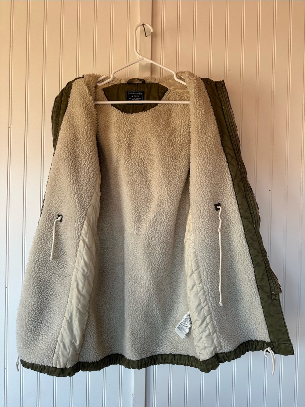 Abercrombie & Fitch Olive Green Utility Parka with Faux Fur Hood - Picture 4 of 9